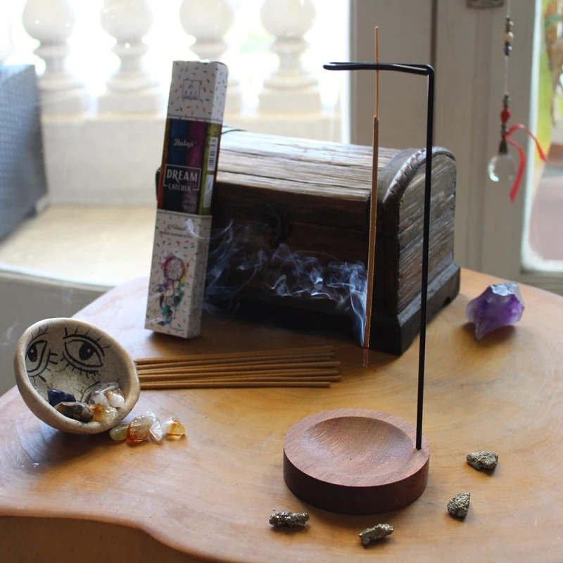 Soporte de incienso colgante de madera y metal - Imagen 2