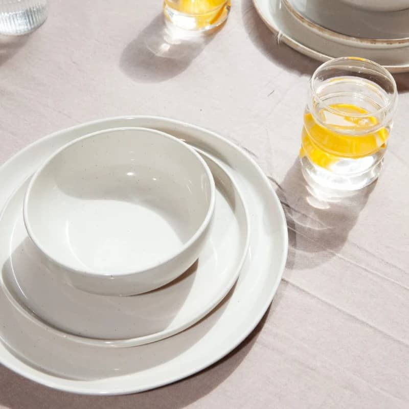 Plato principal pintitas cerámica - Imagen 2