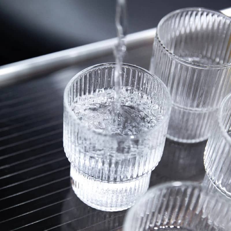 Vaso de vidrio acanalado apilable 300ml - Imagen 3