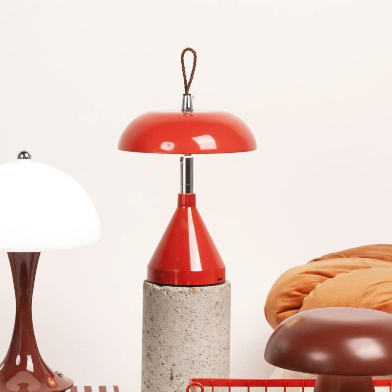 Lámpara de mesa viajera inalámbrica roja - Imagen 3