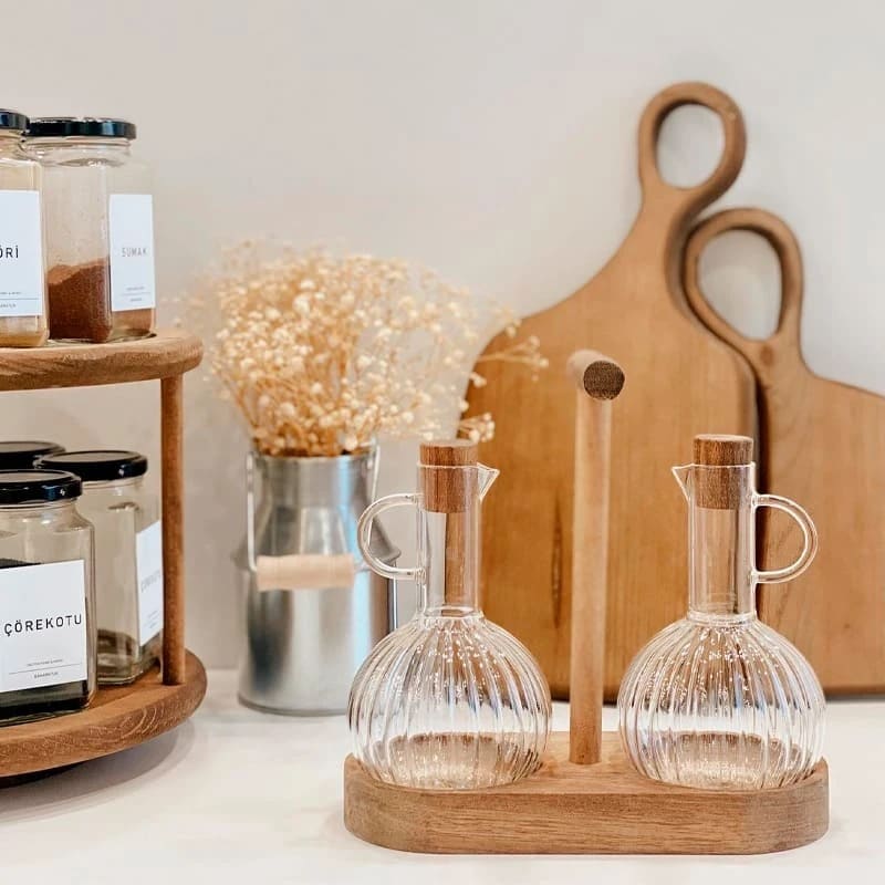 Set 2 aceiteras vidrio madera - Imagen 2