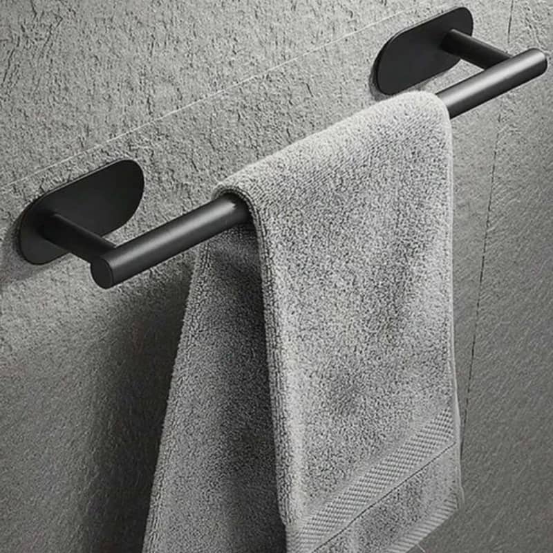 Toallero adhesivo para baño negro mate 40cm