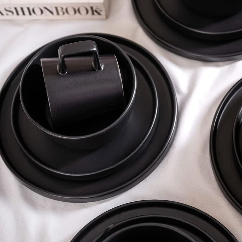 Juego de vajilla cerámica 16 piezas negro